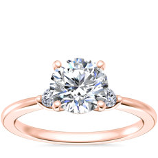 Anillo de compromiso con diamantes delicados en oro rosado de 14 k (1/10 qt. total)